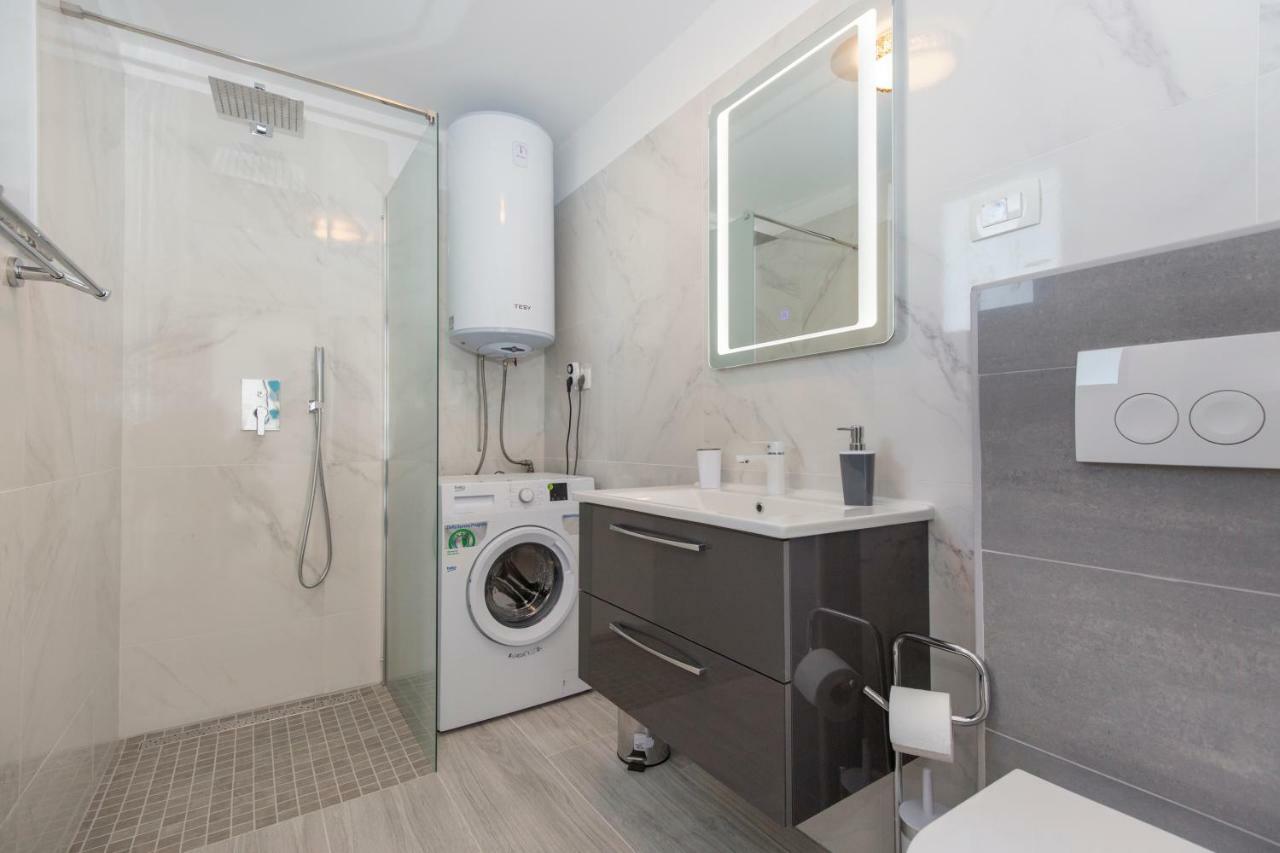 Maris Villa Drenje  Exteriör bild